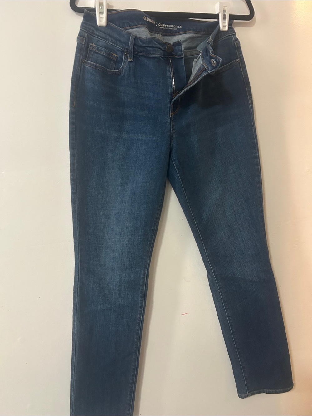 Old Navy Skinny Jeans in Dark Blue Wash